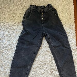 WOMENS HIGH RISE JEANS NWOT